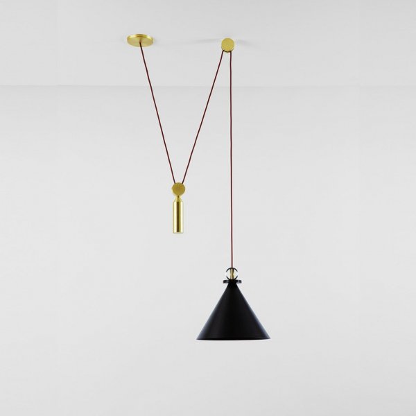 Подвесной светильник Shape up Pendant Cone Black  designed by John Hogan