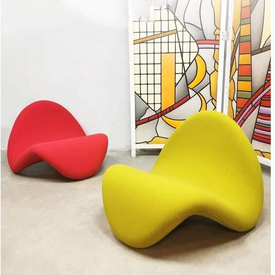 Кресло Tongue Chair
